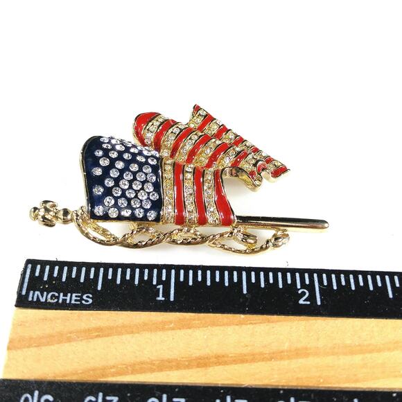 Vintage Monet Flag Brooch, United We Stand 9/11 Enamel Rhinestone Pin, Signed - Picture 9 of 10